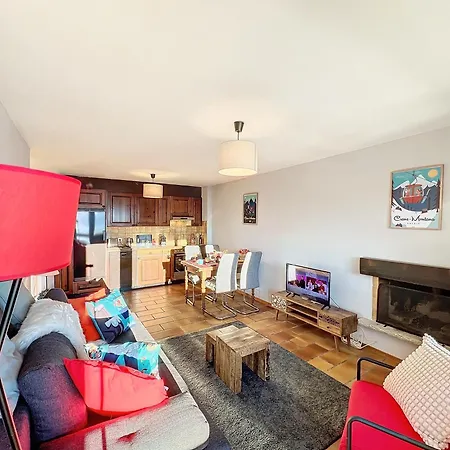 Les Essampilles Apartment